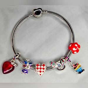 Alice in Wonderland .925 Silver Charms Bracelet
